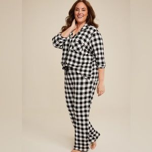 Valentine’s Day Plaid Heart Pajama Set - 3X